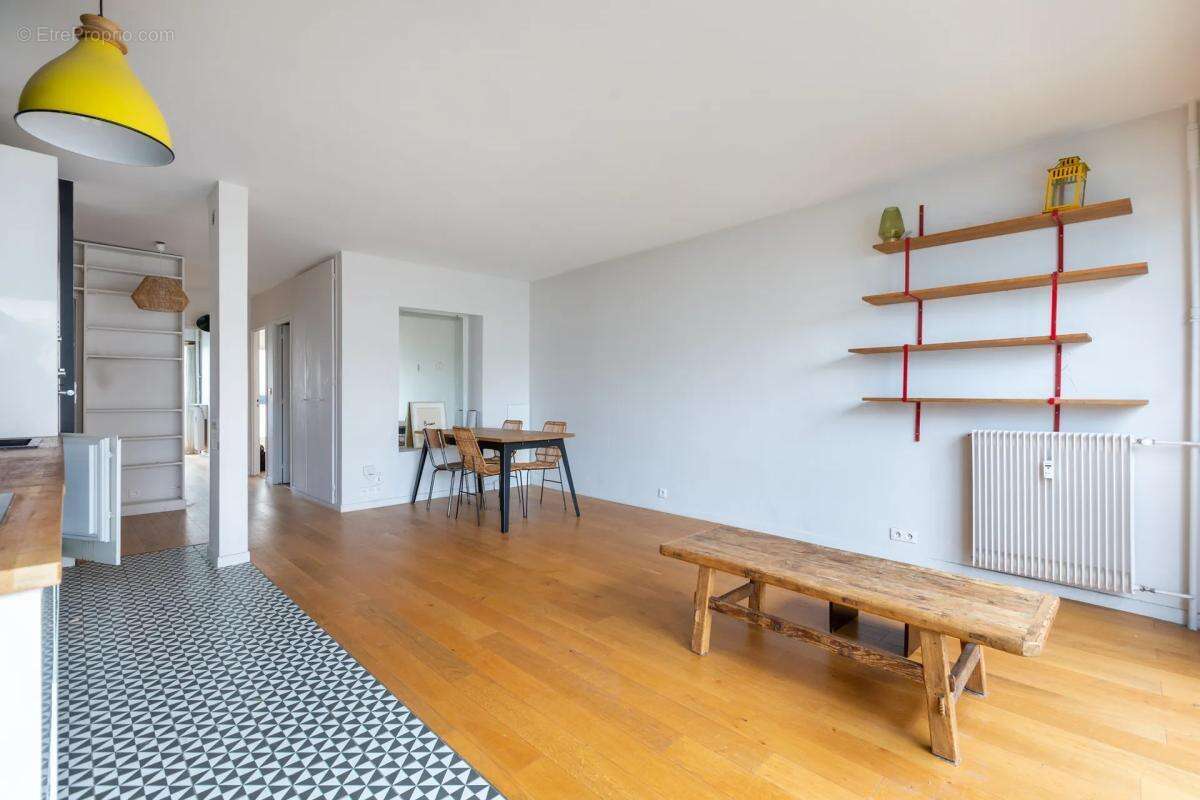 Appartement à PARIS-19E