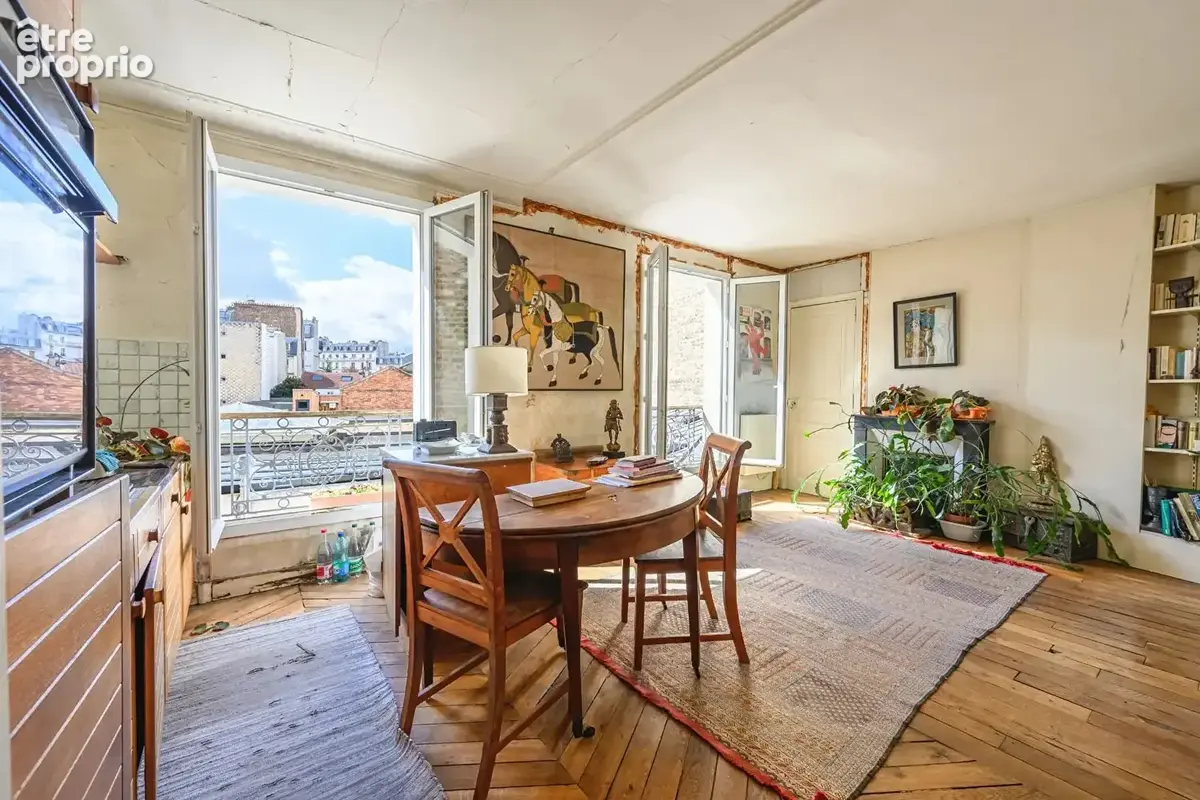 Appartement à PARIS-18E