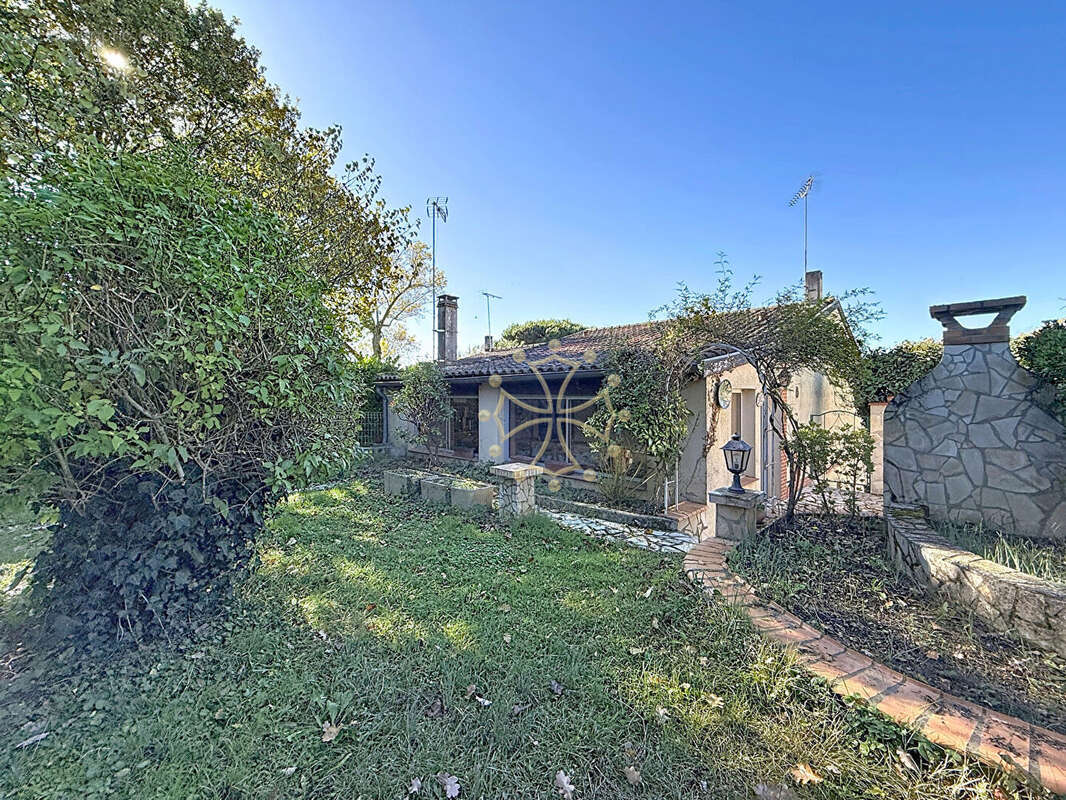 Maison à SAINT-JEAN