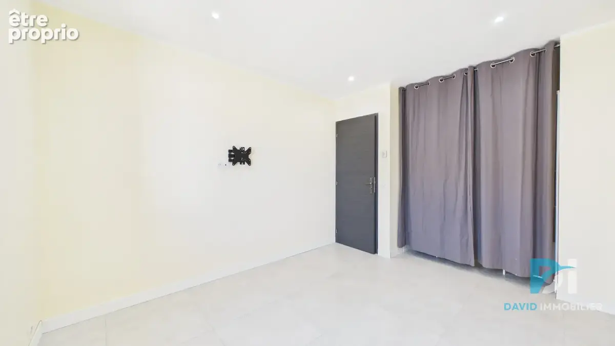 Villa plain-pied avec piscine - photo 16