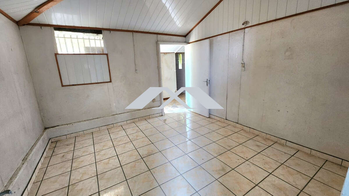 Maison à PETITE-ILE
