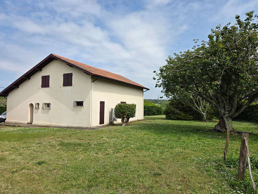 Maison à TARNOS