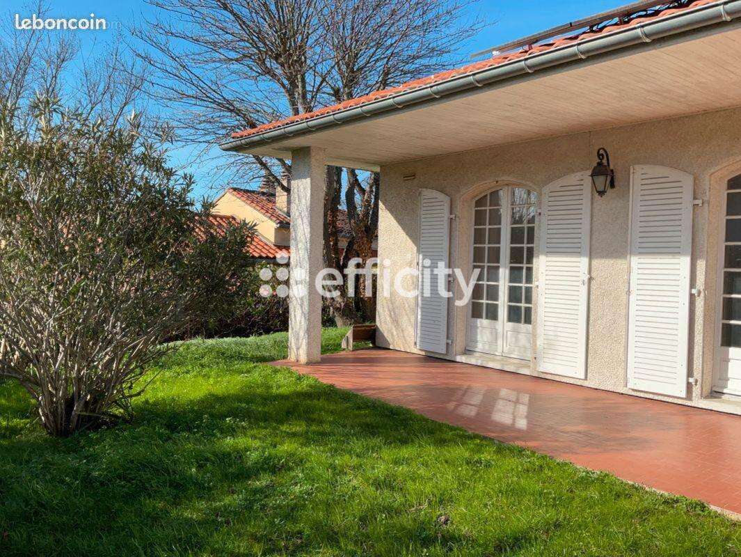 Maison à RAMONVILLE-SAINT-AGNE