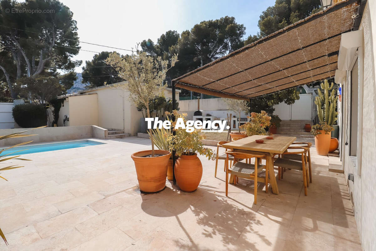 Maison à MARSEILLE-9E