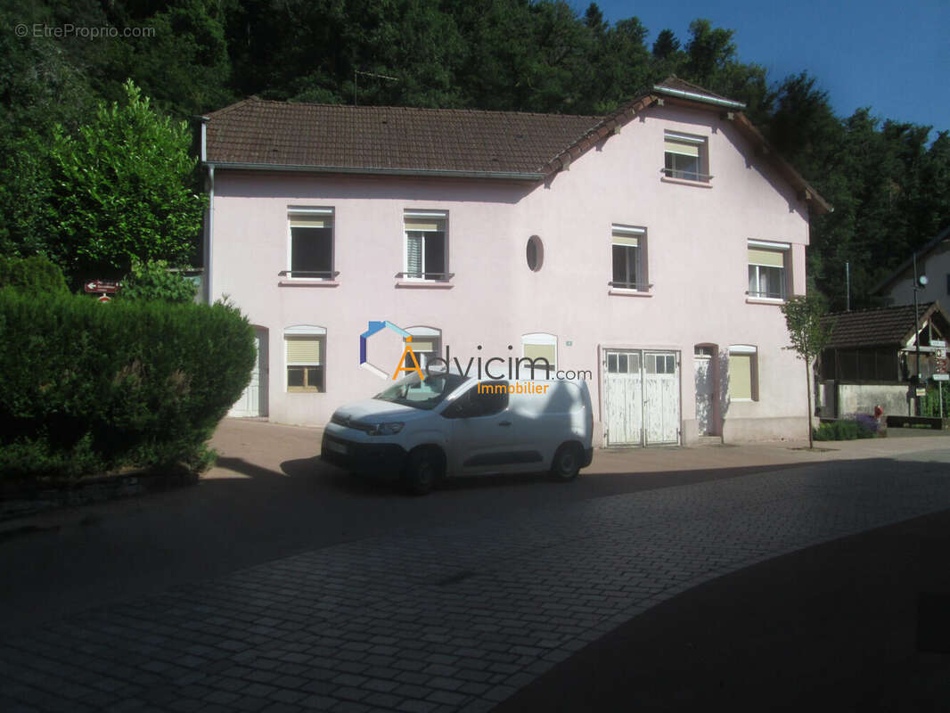 Maison à FAUCOGNEY-ET-LA-MER