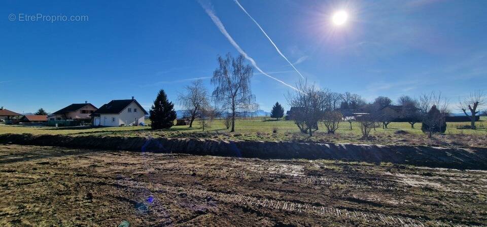 Terrain à DROISY