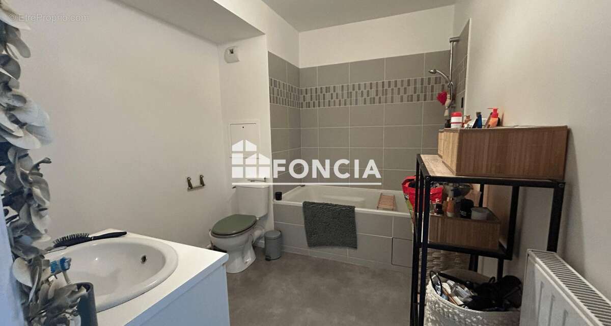 Appartement à ATHIS-MONS