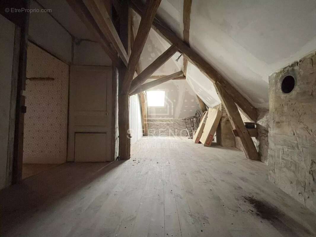 Maison à MORET-SUR-LOING