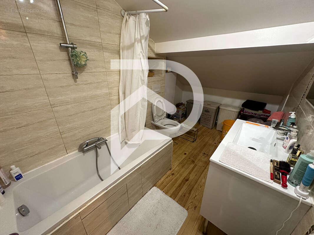 Appartement à ENGHIEN-LES-BAINS