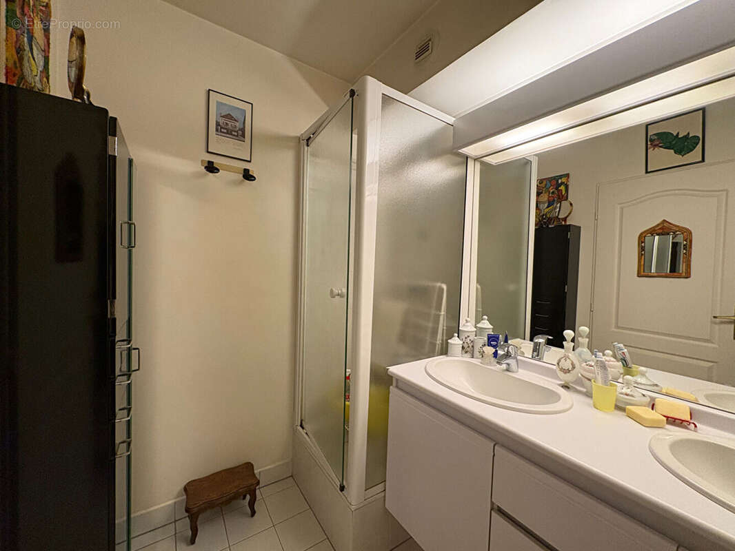 Appartement à ROSNY-SOUS-BOIS