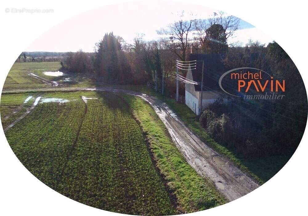 Maison à CHARLY
