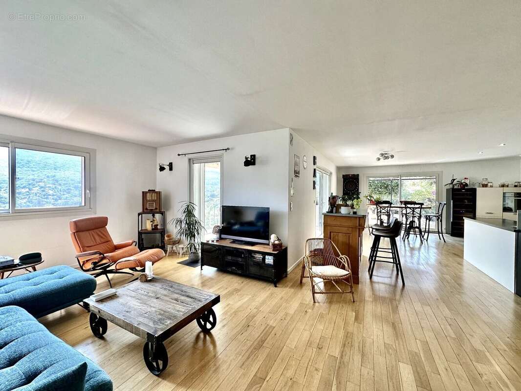 Maison à ECCICA-SUARELLA