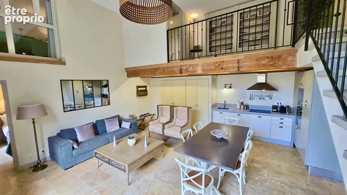 Propriété de 3 chambres et 3 salles de bain sur un domaine viticole de luxe avec piscine commune, court de tennis, restaurant et - photo 13