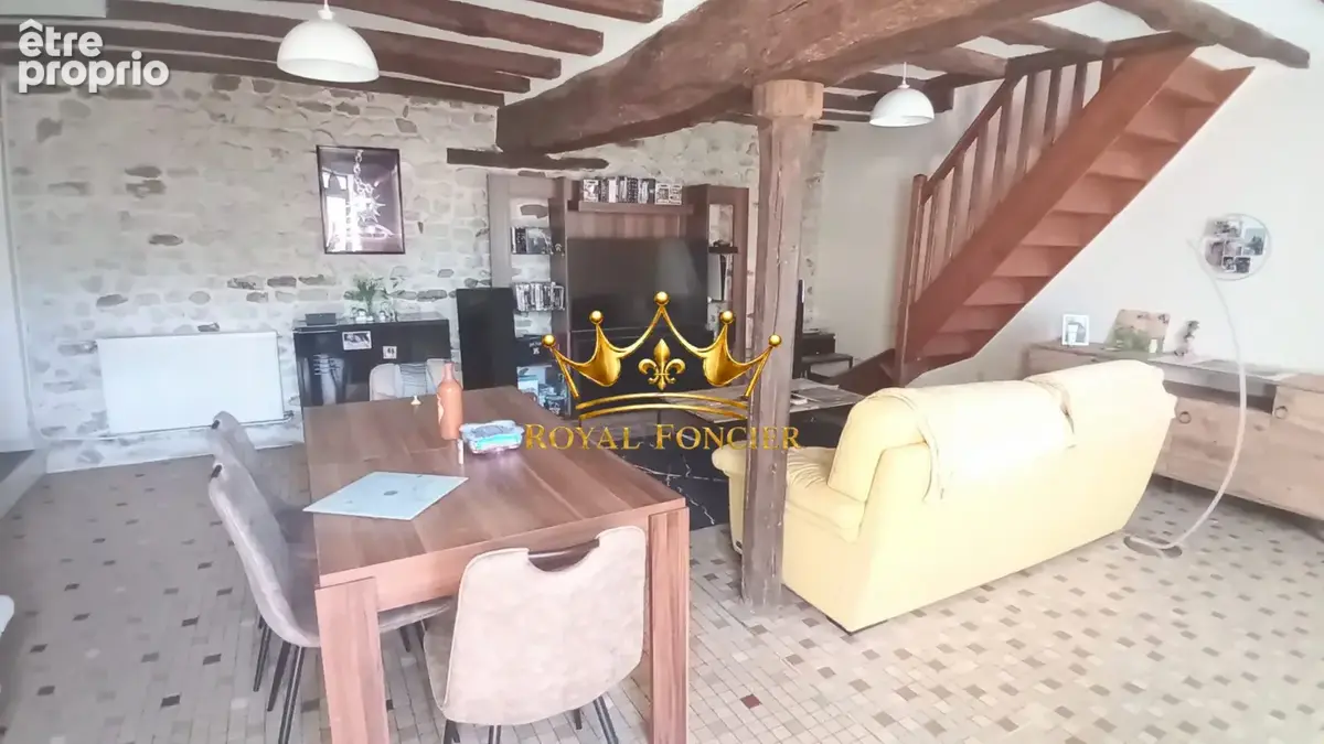 Maison 7 pièces 157 m² à vendre à Velleches (86230) - photo 2
