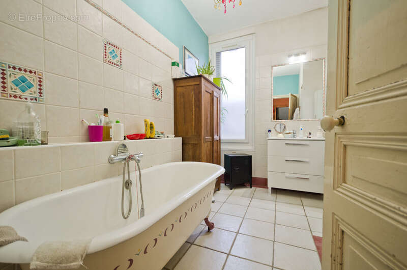 Maison de ville 5/6 pièces à vendre à CHATELLERAULT (86) - photo 12