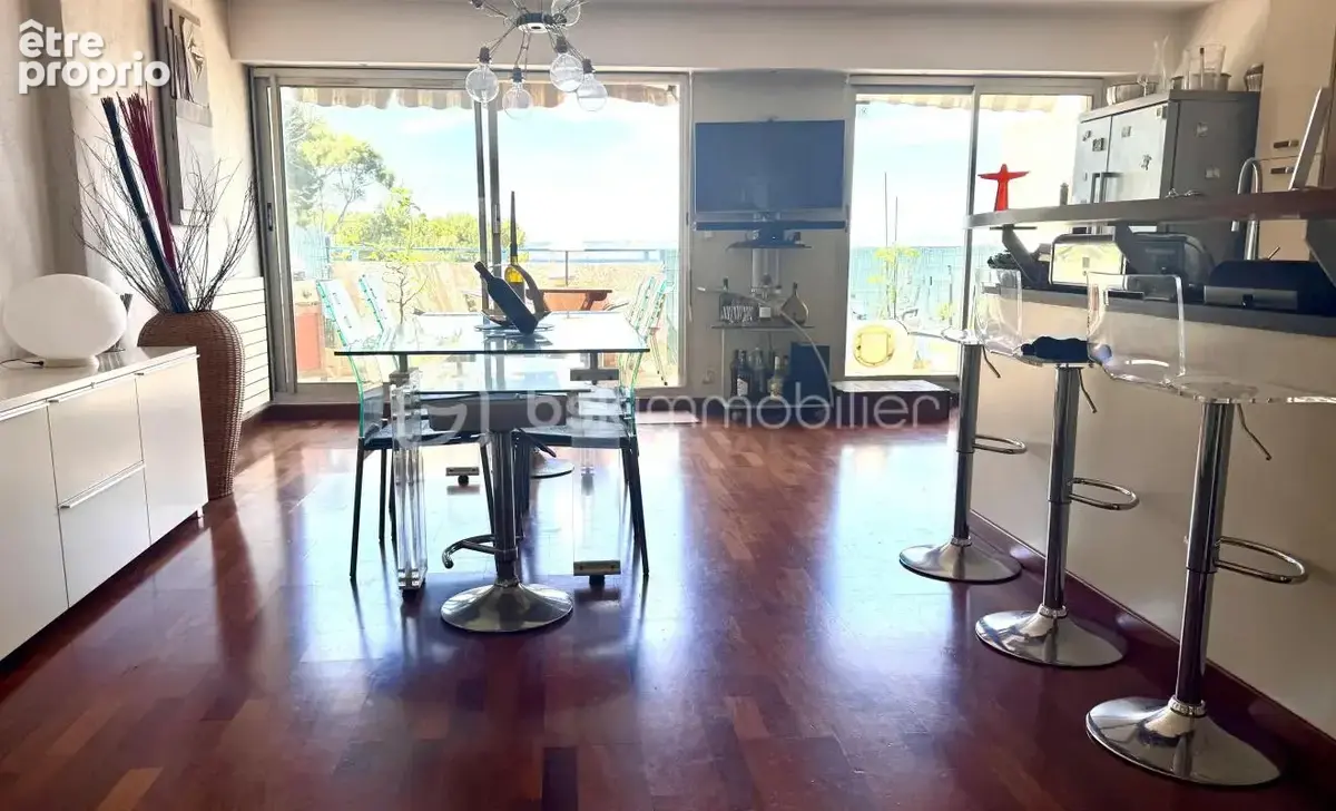 Appartement duplex dernier étage – 84 m² – 60,70 m² de terrasses – vues panoramiques mer - photo 4