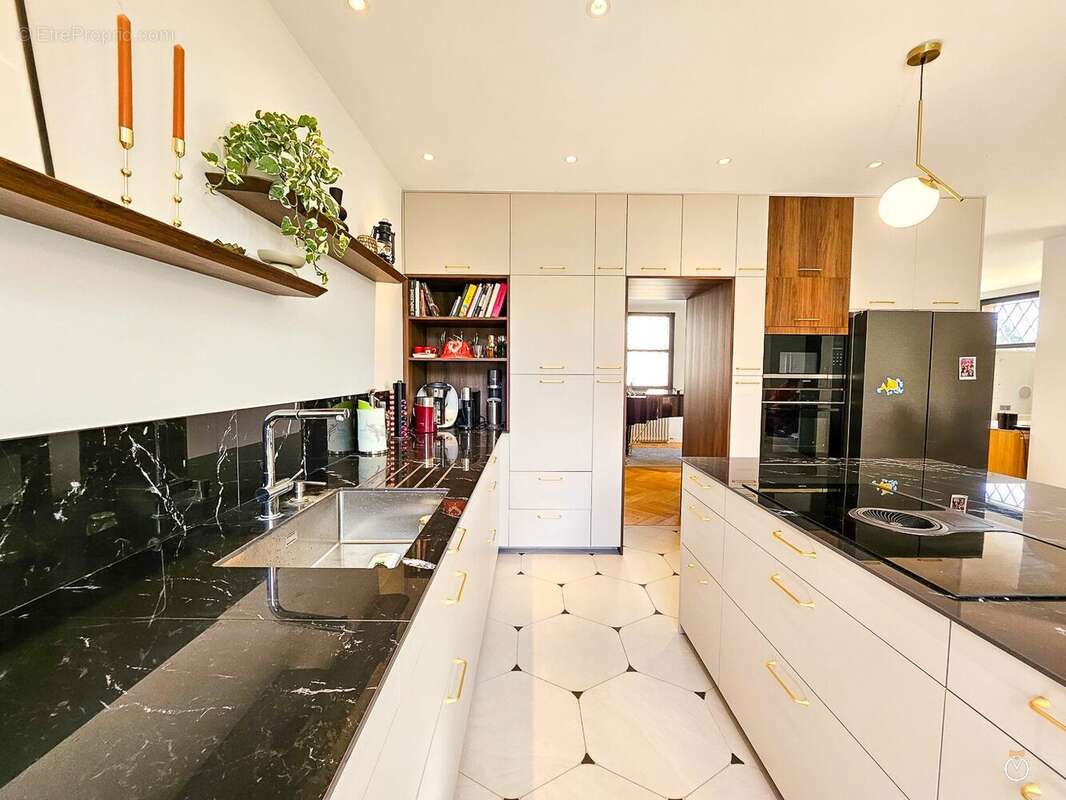 cuisine - Maison à PONT-L&#039;EVEQUE