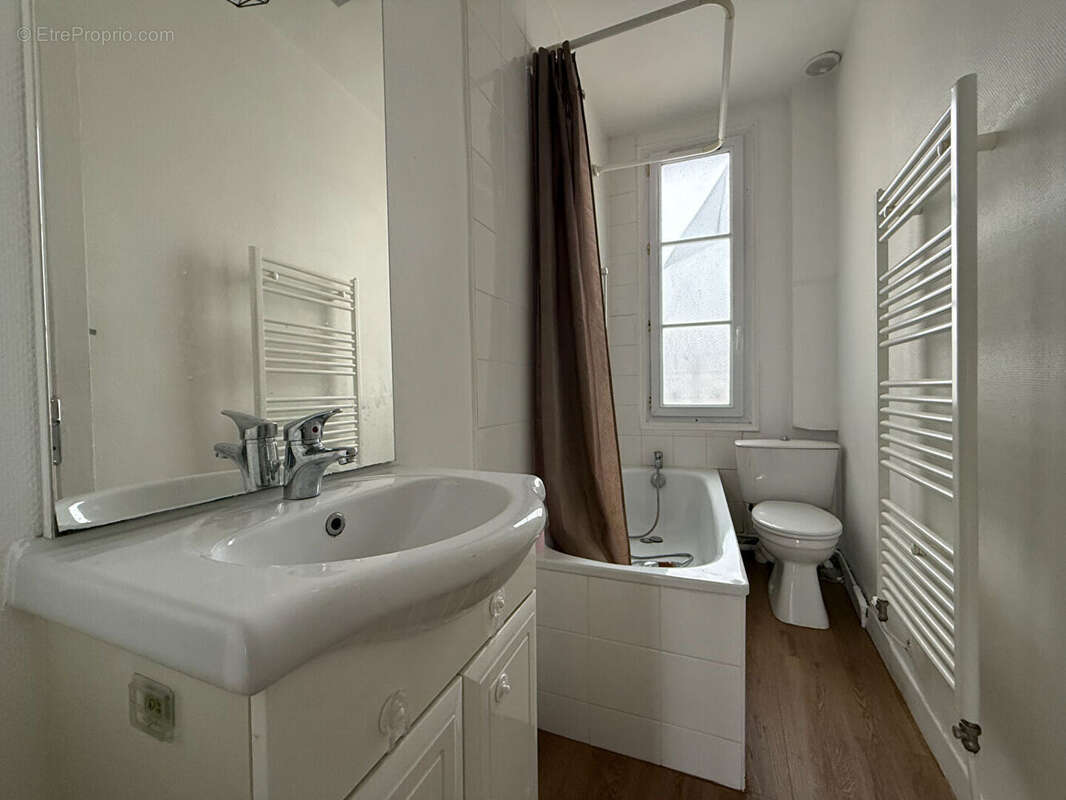 Appartement à SURESNES