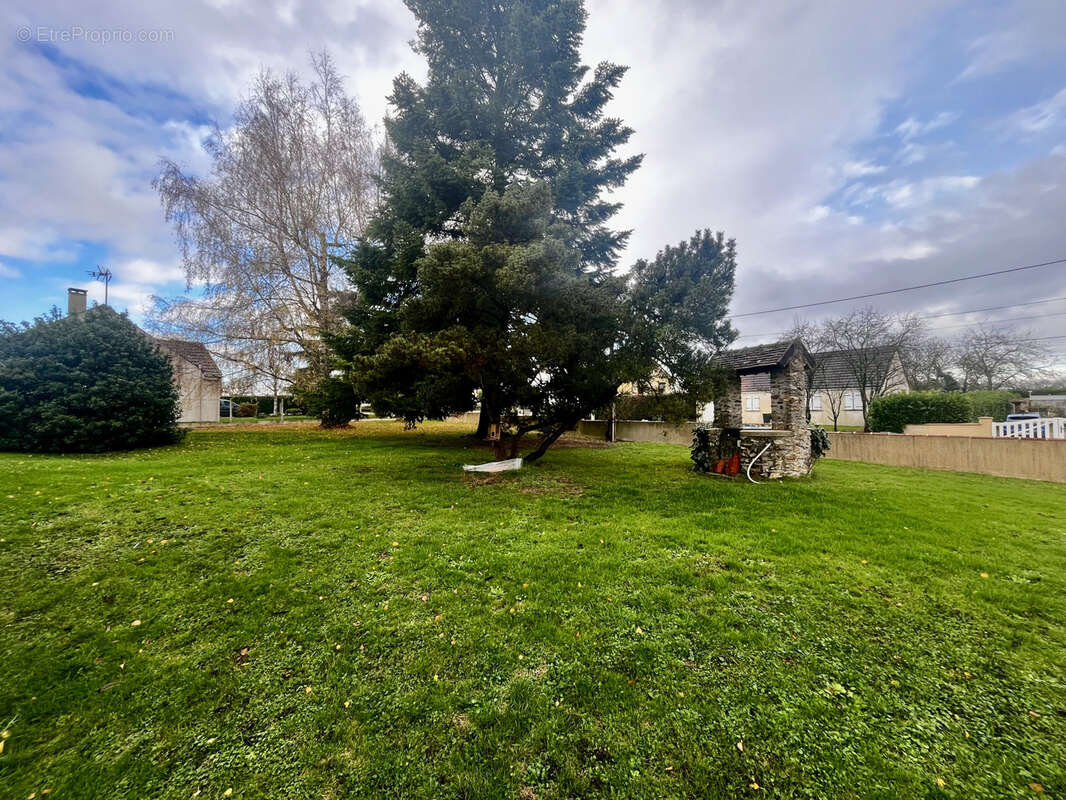 Maison à COULOMMIERS