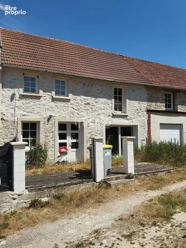 Appartement à PRIEZ