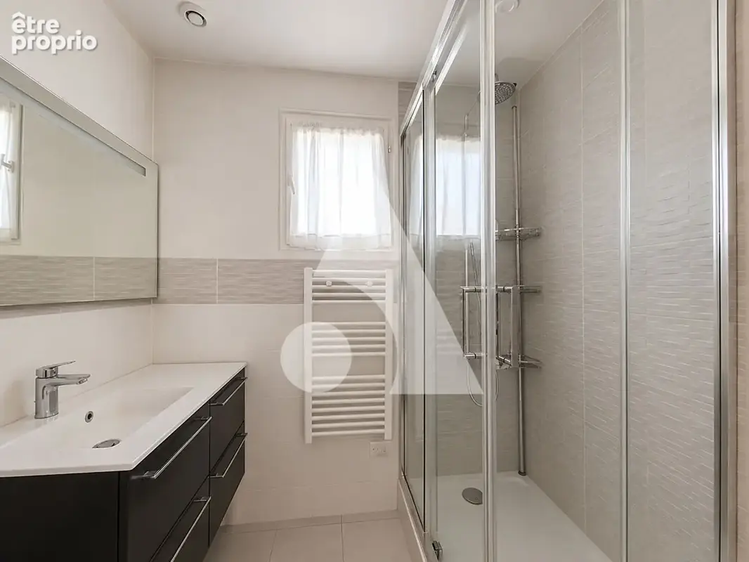 Maison familiale - champs guillaume - photo 10