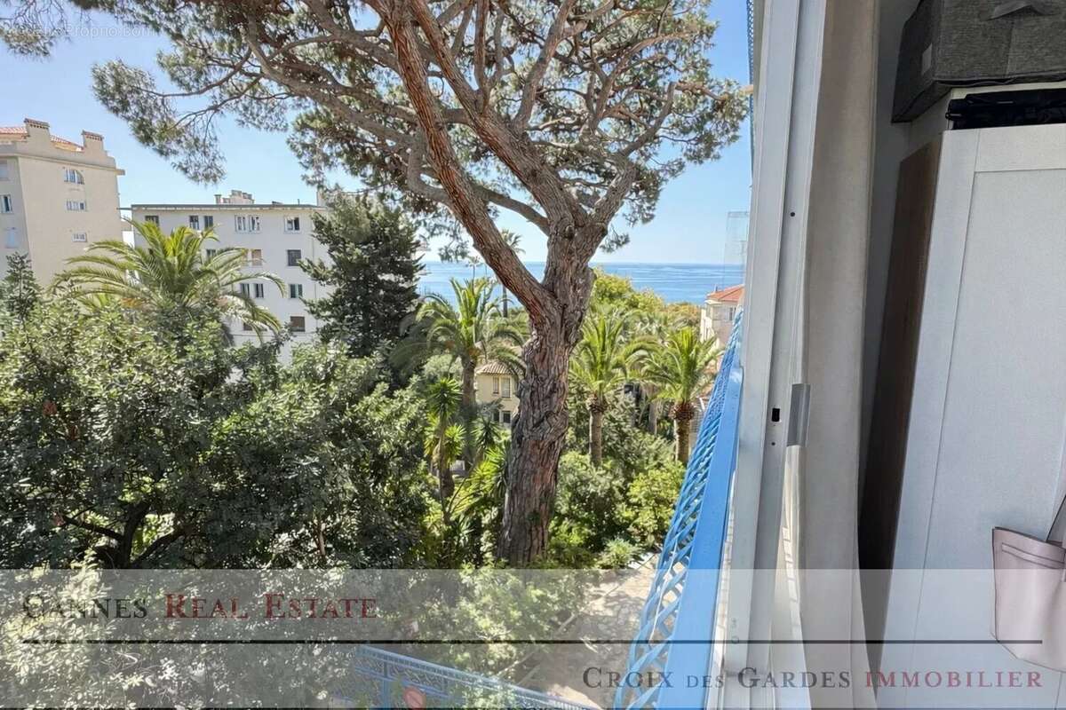 Appartement à CANNES