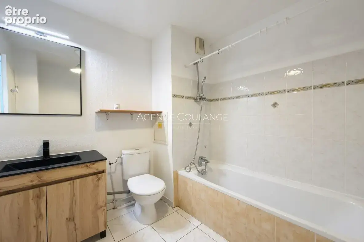 Appartement 1 pièce 30 m² à vendre à La Ciotat (13600) - photo 4