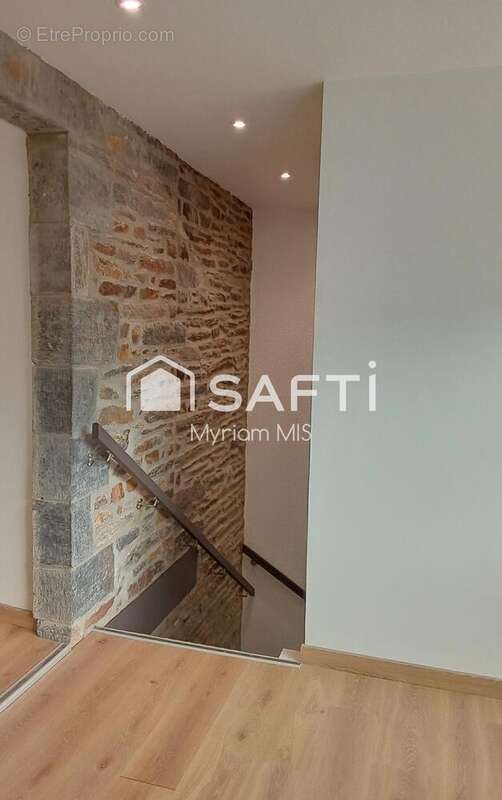 Photo 3 - Maison à CARENTOIR