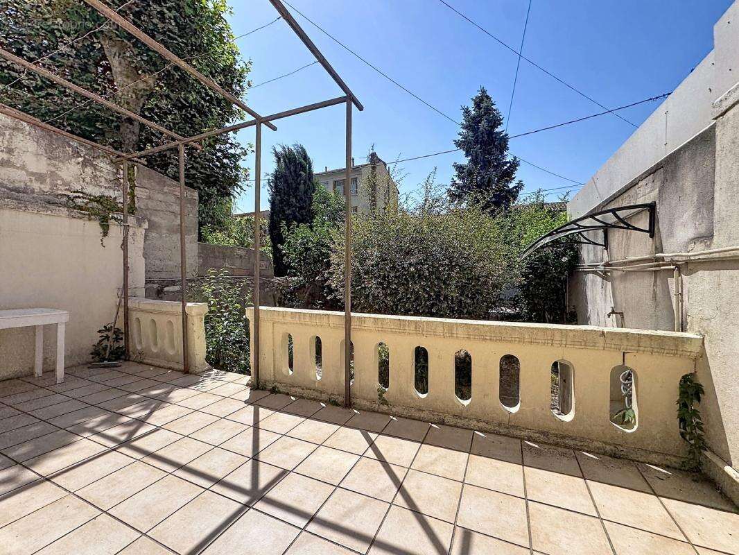 Maison à AVIGNON