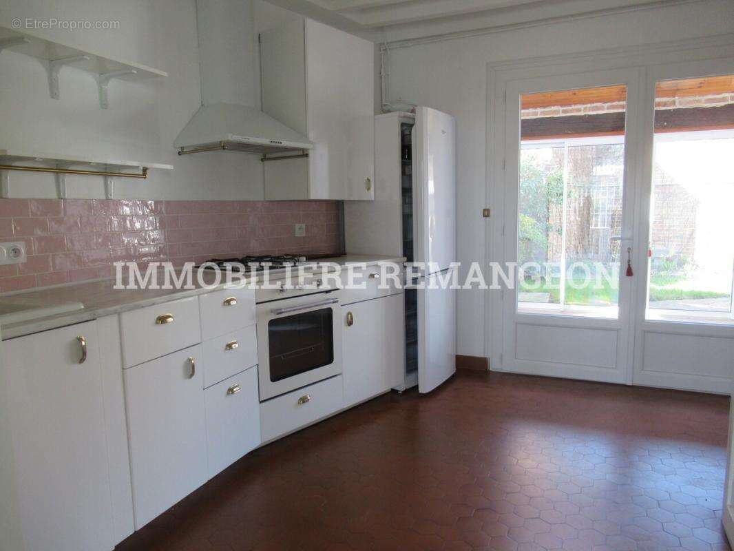 Maison à LAMOTTE-BEUVRON