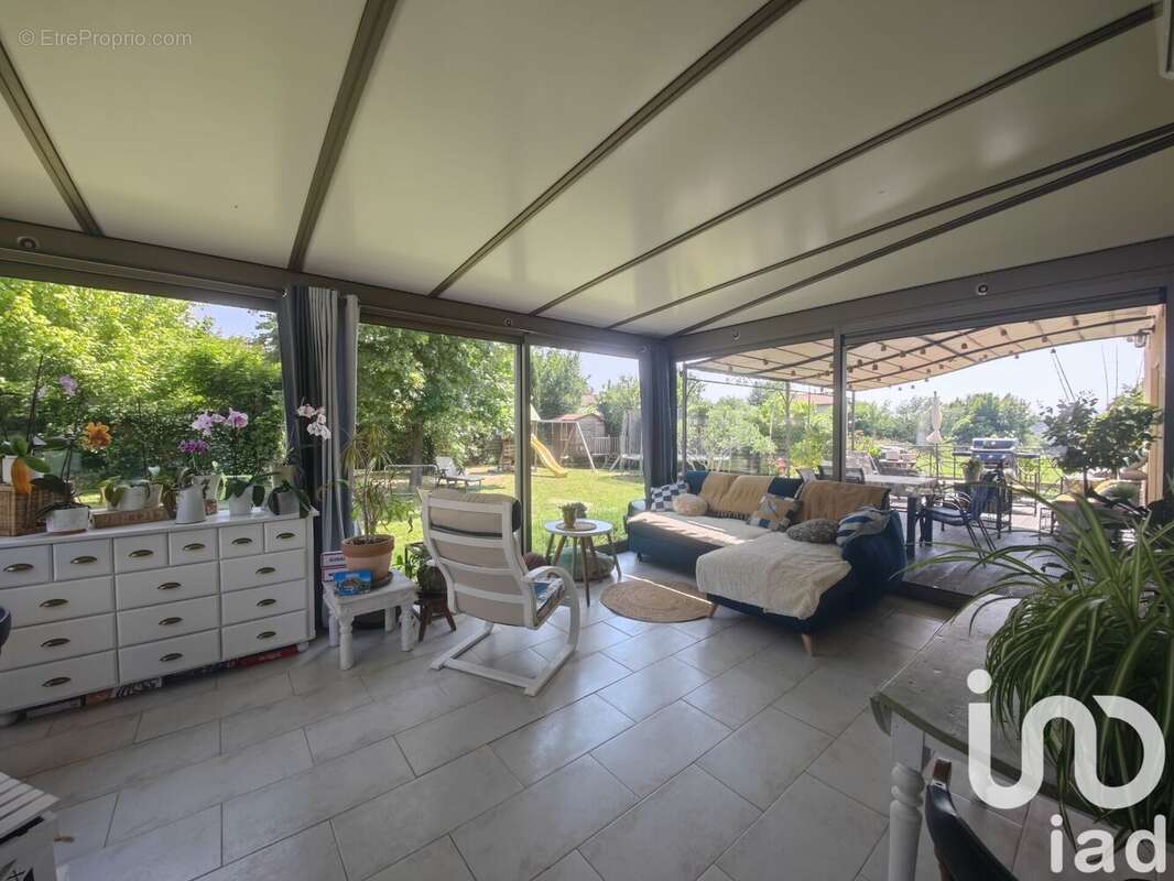 Photo 2 - Maison à SAINT-HILAIRE-DE-BRETHMAS