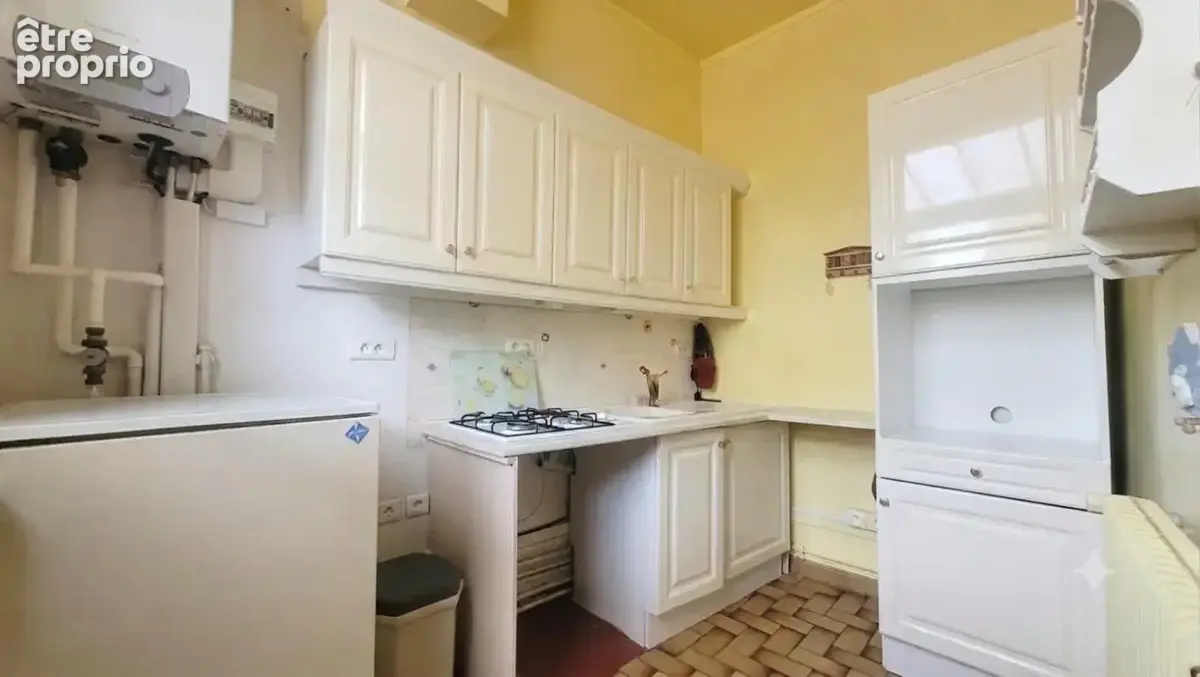 BEAUVAIS – Maison de caractère en briques avec jardin et 30 m² aménageables - photo 7