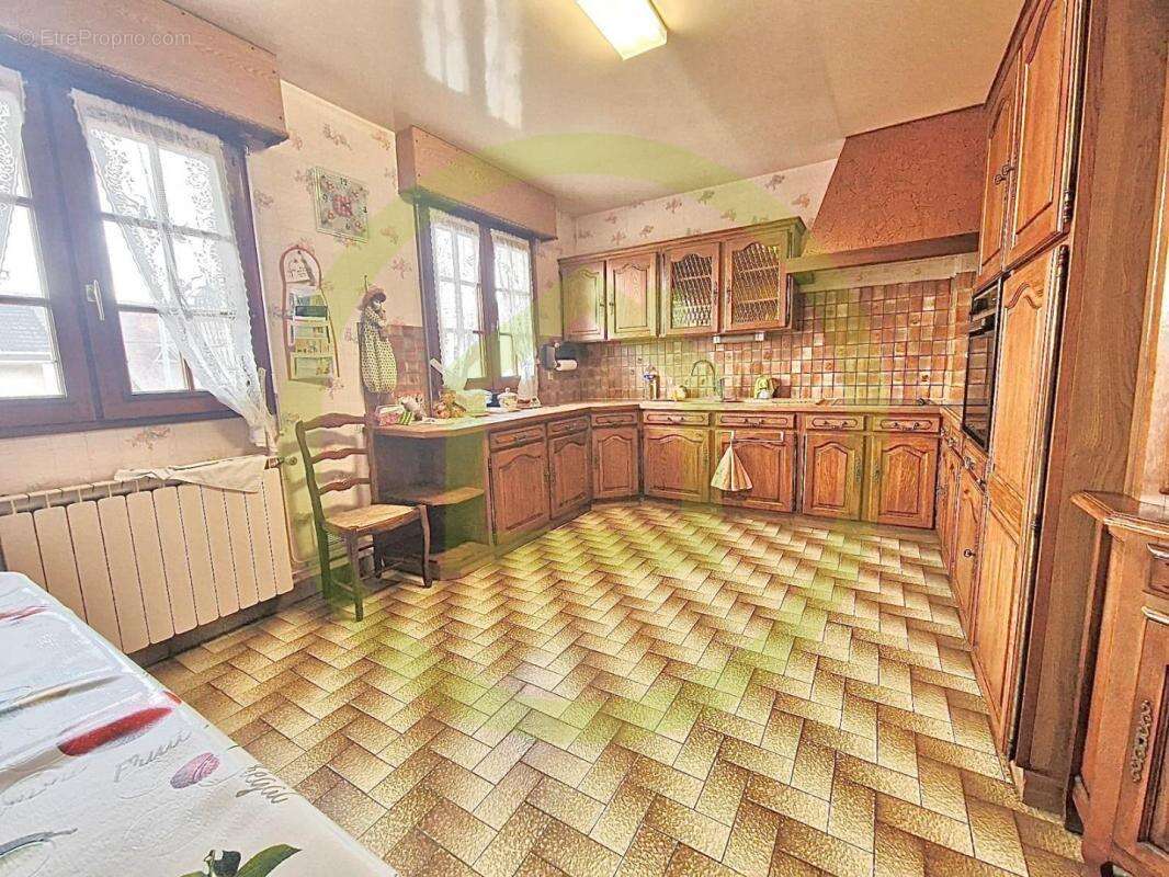 Maison à PONTAULT-COMBAULT