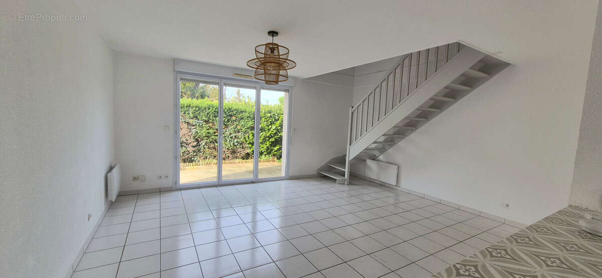 Maison à SAINT-MACAIRE