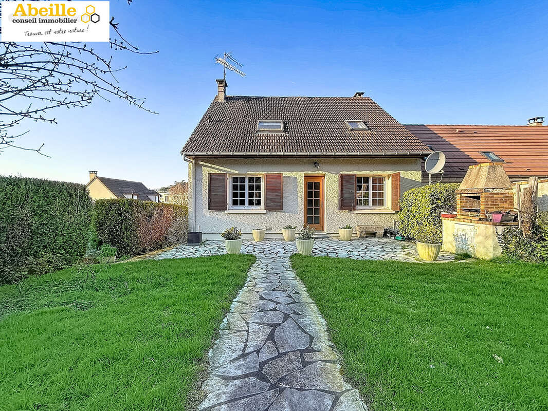 Maison traditionnelle de 116 m2 hab. sur sous-sol total terrain 531 m2 - photo 12
