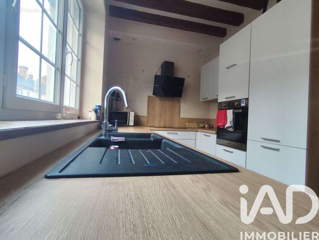Maison 126 m² à Clery-Saint-Andre  - photo 4