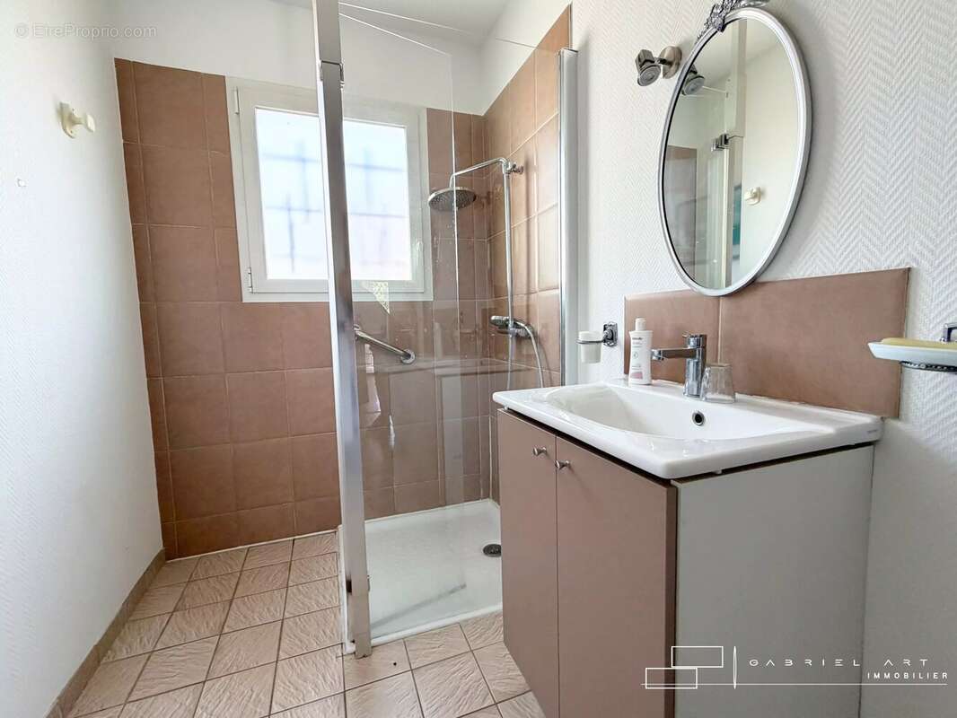 Maison 110 m² à Pavie  - photo 12