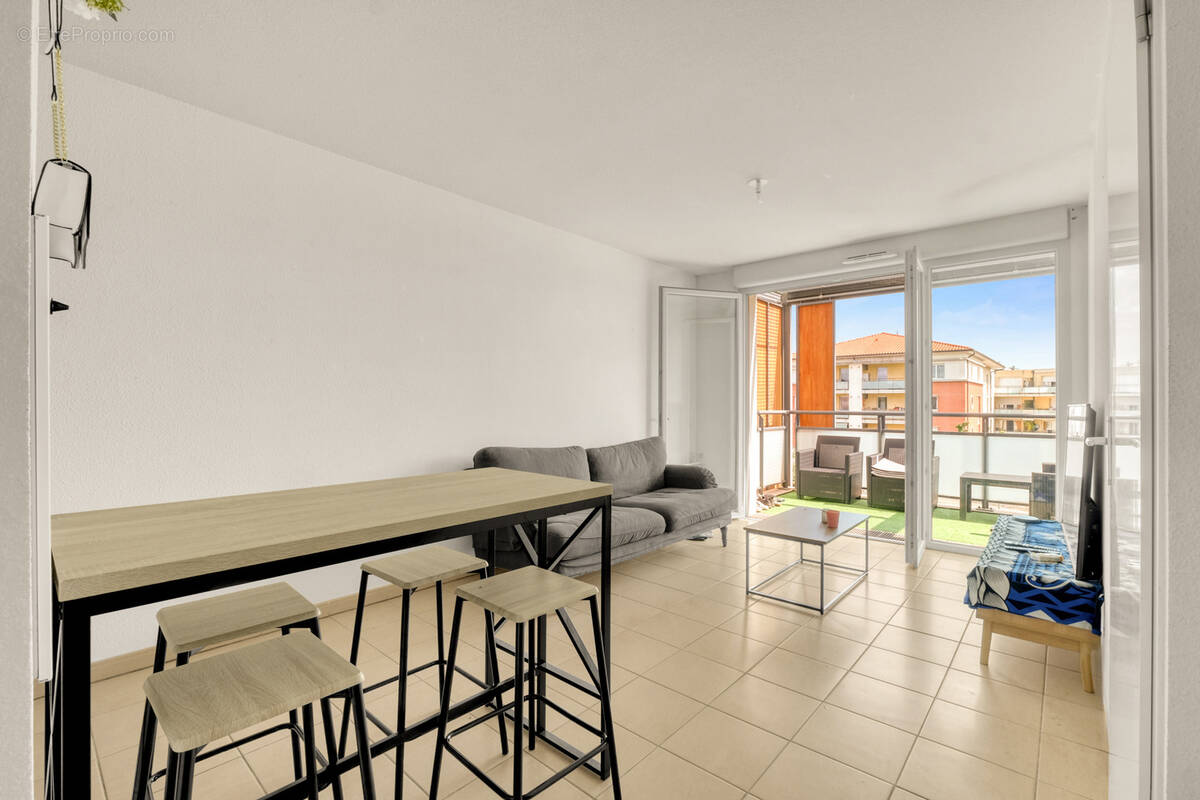 Appartement à COLOMIERS
