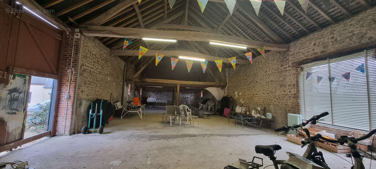 Maison à CLOYES-SUR-LE-LOIR