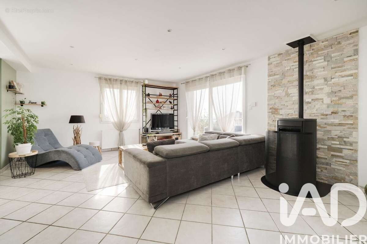 Photo 5 - Maison à MESSEIN