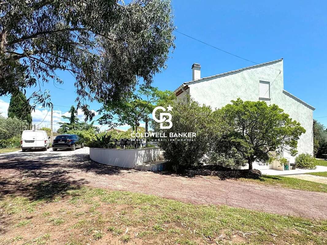 Maison à PUGET-SUR-ARGENS