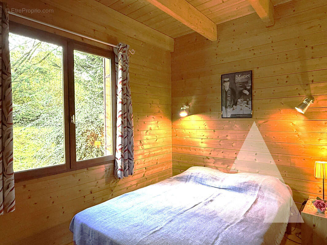 Appartement à DOMME