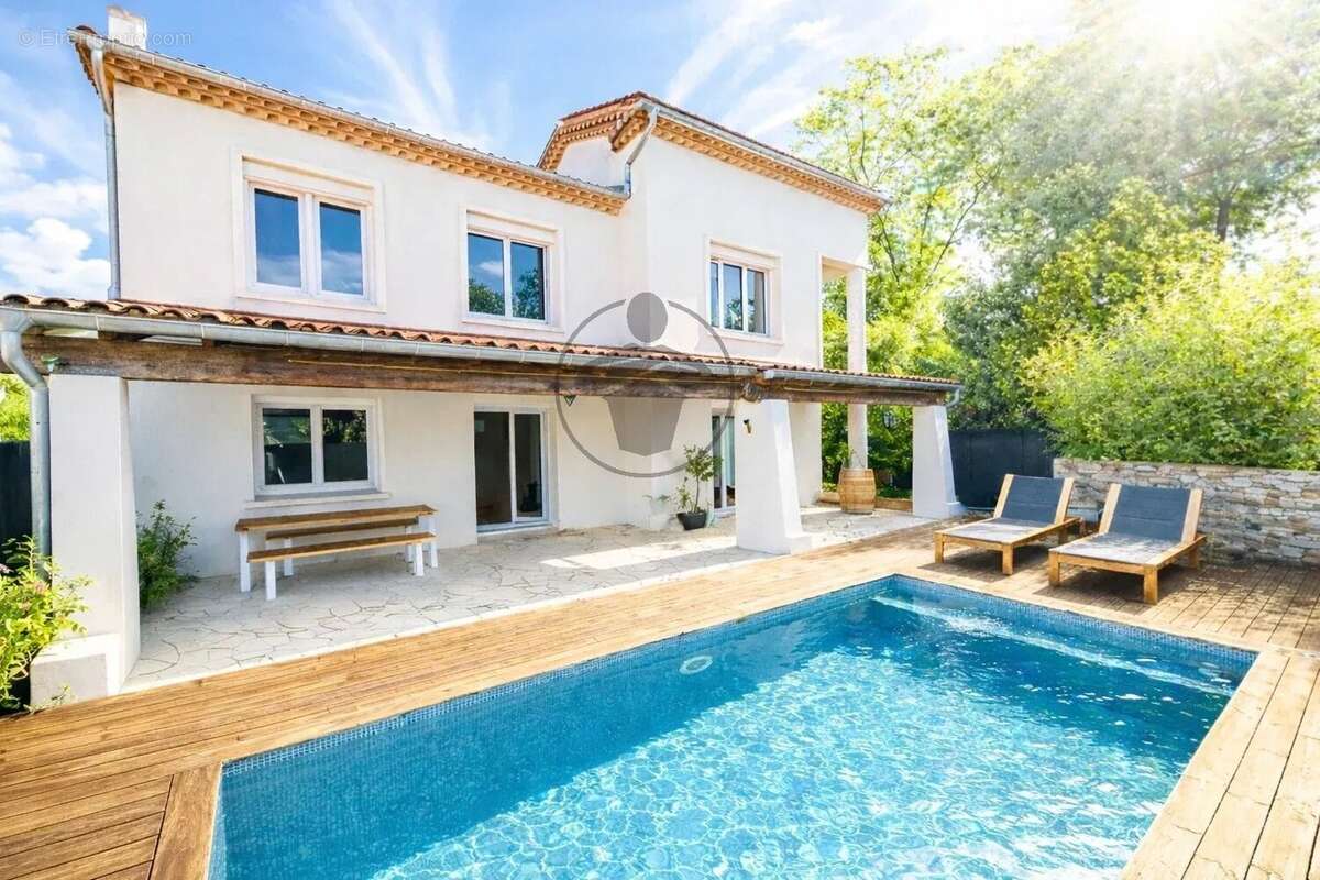 Maison à PRADES-LE-LEZ