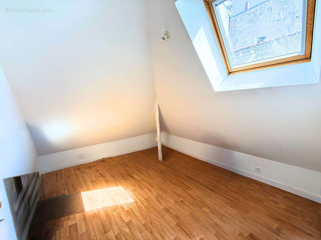 Exclusivité - Appartement T3 sous les toits - Quartier Merville - photo 2