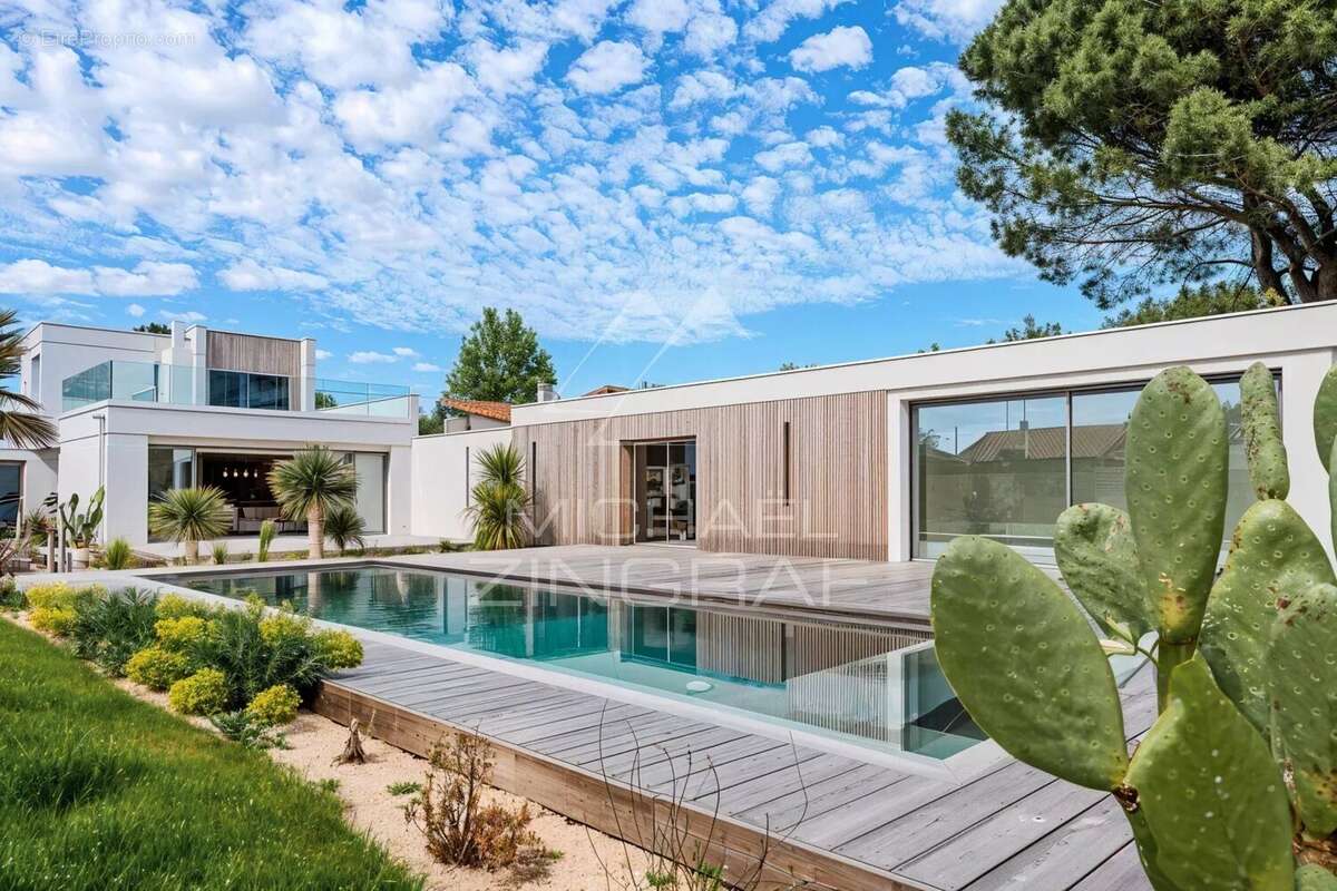 Maison à GUJAN-MESTRAS