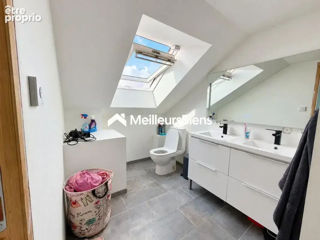 VAIGES – Maison – 3 chambres + bureau – Garage 65 m² – Terrain 717 m² - photo 7