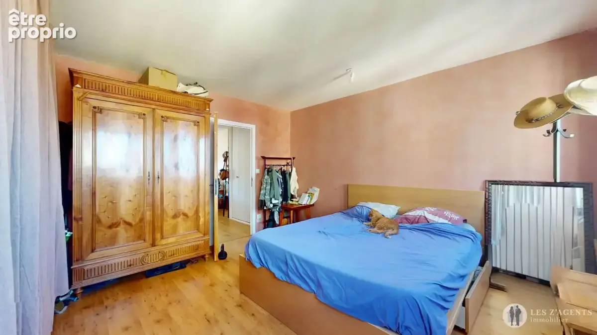 T4 de 83 m² avec deux balcons résidence les essarts - photo 11