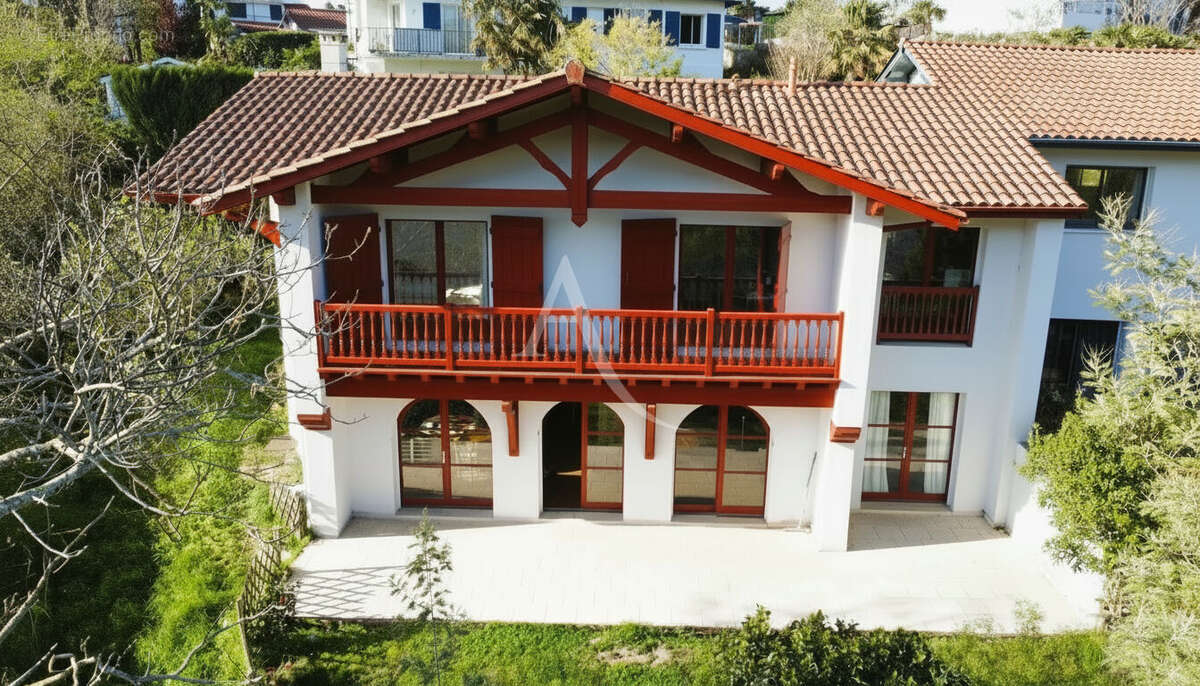 Maison 190m² - Saint-jean-de-luz - photo 2