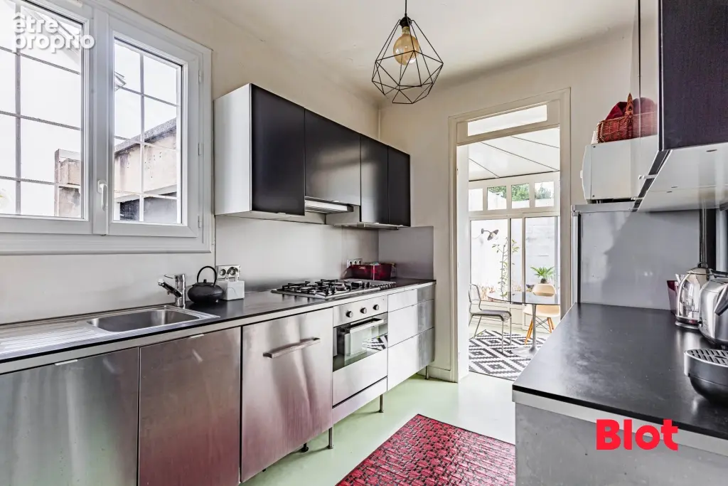 Maison 6 pièces 109 m² à vendre à Nantes (44300) - photo 4