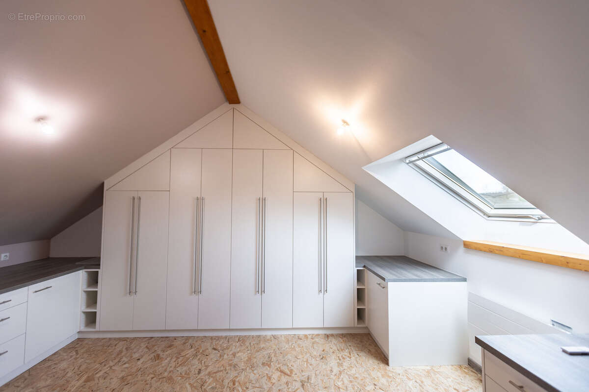 Bettendorf charmante maison 6 pièces de 199 m2 sur 4,21 ares de terrain - photo 6